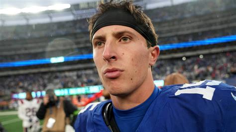 Agents Comments On Rise Of Giants Tommy Devito Eli Manning Claim Go