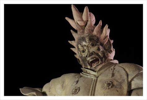 新薬師寺 公式ホームページ 十二神将 ライオンの彫刻 仏像 像