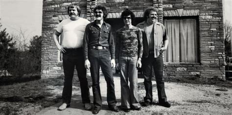 We hope you enjoy this story about the shoals area and its many charms. Muscle Shoals Sound Studio: How the Swampers Changed ...