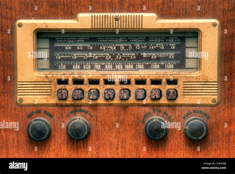 vieilles radios banque de photographies et d images à haute résolution alamy