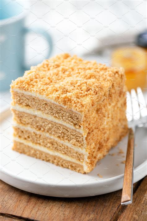 layer cake medovik russian cake russian cakes pastry dishes russian honey cake