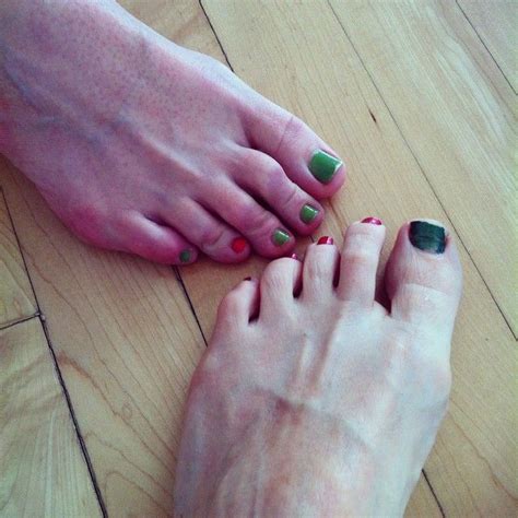 Helen Hunts Feet