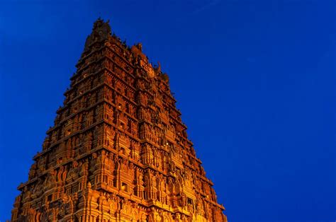 A five minute walk from kl sentral, the restaurant is comfortably hidden away in the large building of the temple of fine arts. Nallur Kandaswamy Temple - Jaffna Sri Lanka. Travel ...