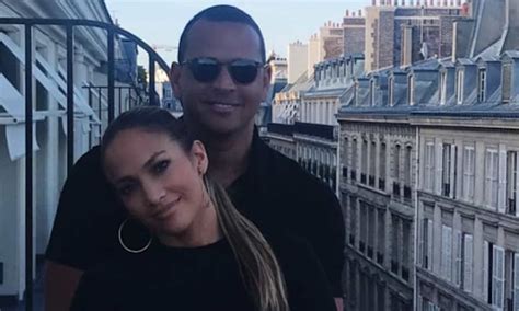 Jennifer Lopez And Alex Rodriguez Enjoy Romantic Holiday In France Hello