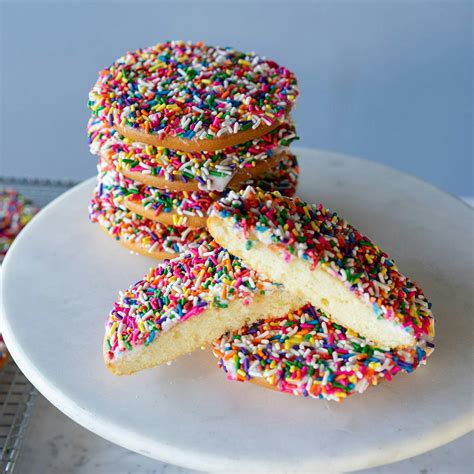 Vanilla Rainbow Cookies Buy 8 Get 8 Free By Carlos Bakery Goldbelly