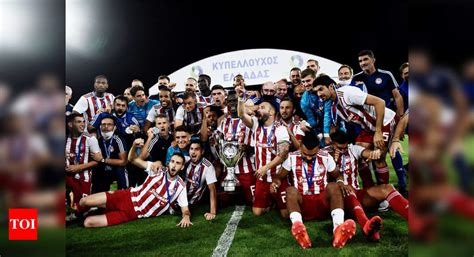 7 cups in 14 tournaments and also a chance to make it 3 out of 3 for the men in blue. Olympiakos win Greek Cup final to complete double ...