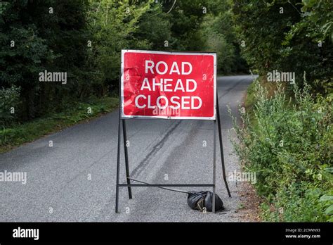 Road Ahead Closed Sign Suffolk Uk Stock Photo Alamy