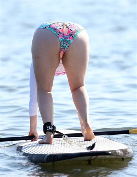 Body Proud Lena Dunham Rocks Bikini For Charity Race 9 Sporty Photos