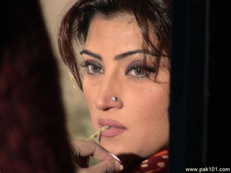 Pakistan Stage Celebrities Hina Shaheen