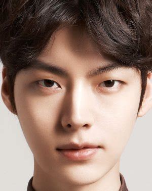 He is best known for his roles in television dramas. Ahn Jae Hyun (안재현) - MyDramaList