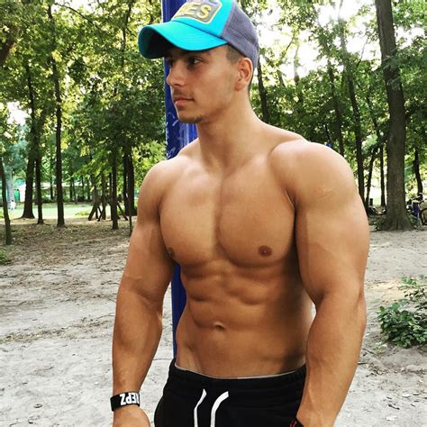 Serbian Muscle Men — Serbian Street Workout Athlete Dejan More Of His