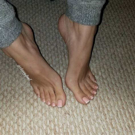 Pin On Sexy Exotic Arched Feet Soles And Toes