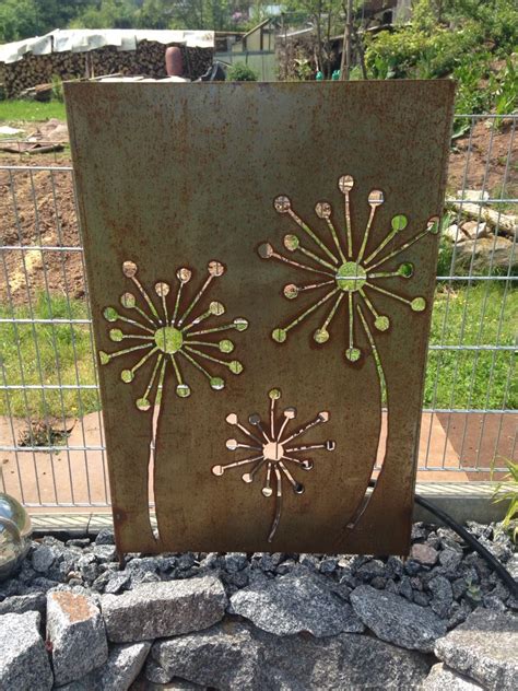Weihnachtsdeko aus metall kunst aus metall rost deko garten edelrost deko garten bei uns finden sie dekorationen für haus u. Aussendeko … | Gartentor metall, Gartendekoration, Deko
