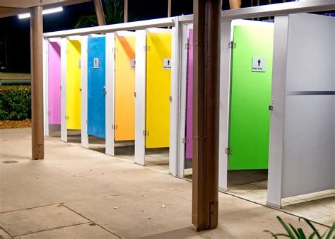 Type samowa pintu lipat untuk penyekat dan partisi ruangan gerak yang menjawab kebutuhan pembagian ruangan agar efektif dan efisien. 31+ Trend Terbaru Pintu Lipat Pvc Toilet