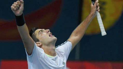 Barrios se mete en cuartos de final con el mejor triunfo de su carrera y tabilo se despide. Tomás Barrios buscará la medalla de oro en los Juegos ...
