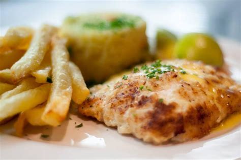 Check spelling or type a new query. Fishmonger (Illovo) - Restaurant Illovo Johannesburg