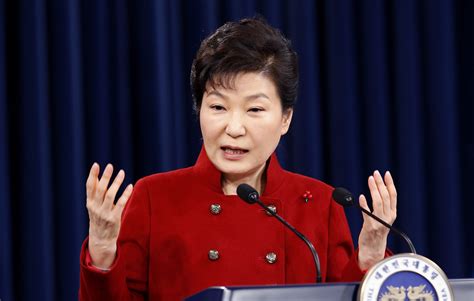 South Koreas Constitutional Court Formally Begins President Park Geun Hyes Impeachment Trial
