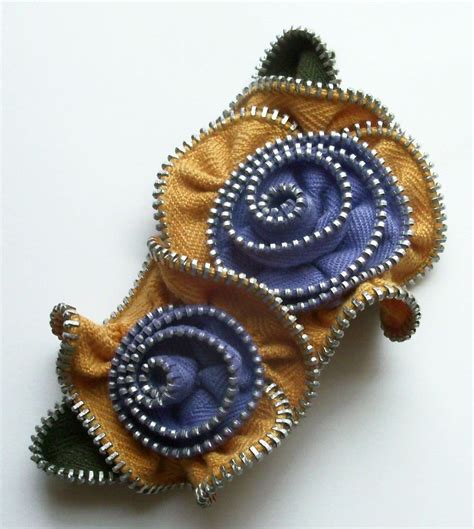 Gold And Periwinkle Multi Flower Floral Brooch Zipper Pin 3081 By