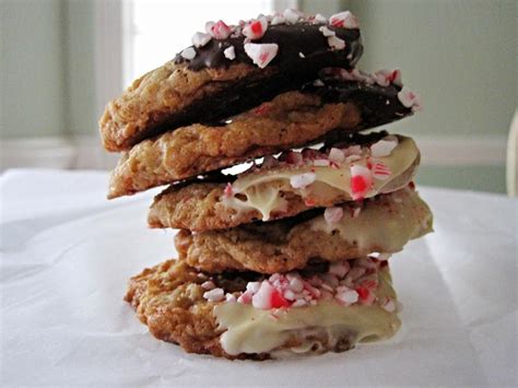 Meet your weight loss goals today! Chocolate and Candy Cane Dipped Peppermint Oatmeal Cookies ...