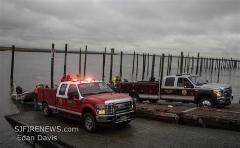 12 14 2020 utility 1107 and marine 11 respond to the maurice river for a water rescue port