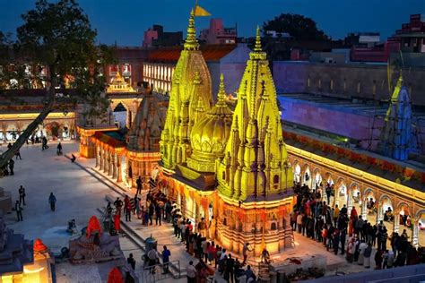 A Detailed Travel Guide Kashi Vishwanath Temple In Varanasi Tusk