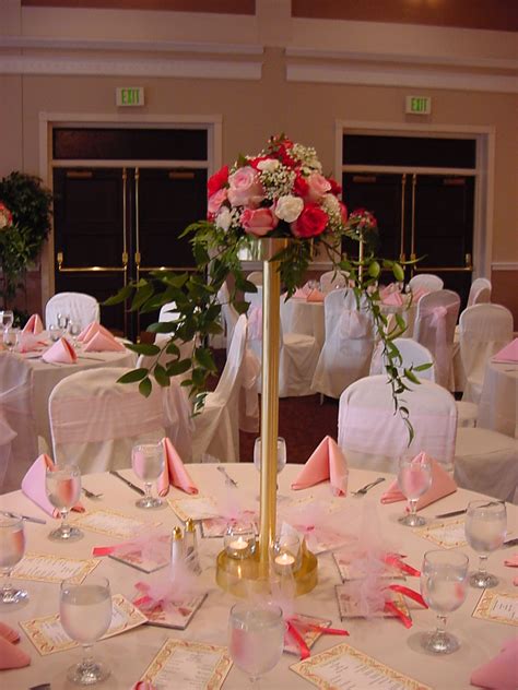 Beautiful Centerpieces For Your Wedding Reception HomesFeed