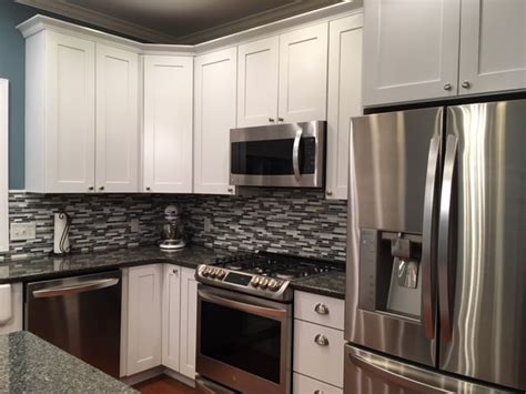 One of many design ideas for your kitchen from kraftmaid cabinets, available at zeeland. Kraftmaid Vantage Dove White Kitchen Remodel - Chelsea ...