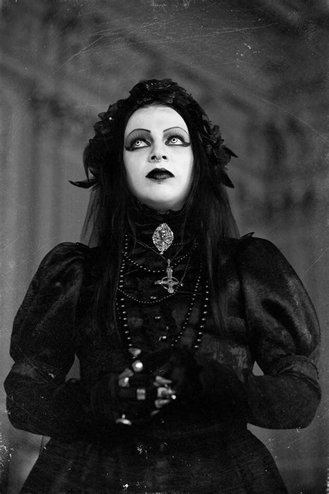 ~gothic art victorian goth goth gothic outfits