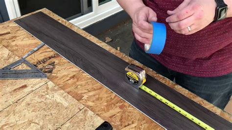 The Easy Way To Cut Vinyl Plank Flooring Youtube