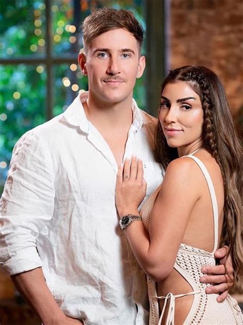 Mafs 2022 Daniel Holmes Sparks Reaction With Tribute To Carolina Santos Amid Cheating Scandal