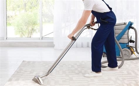 Refresh Your Living Space: Royal Services Expert Sofa Cleaning Ensures