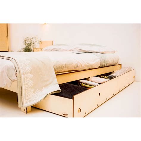È l'elemento centrale più importante, che caratterizza lo stile della stanza e viene scelto solitamente per primo. Letto Senza Testiera : Letto Contenitore Senza Testata ...