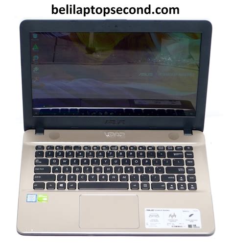 Asus splendid video enhancement technology enhances your asus notebook pc screen, reproducing richer and deeper colors for visually stunning experience. Jual Laptop Gaming ASUS X441U Double VGA Bekas | Jual Beli ...