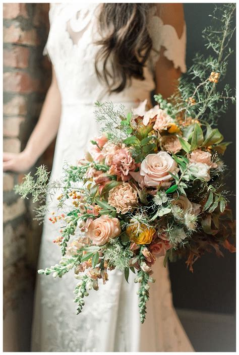 Unique centerpieces · free consultation · perfect bridal bouquets Century Hall Wedding Inspiration | Fort Worth, Texas ...