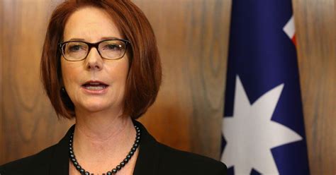 Julia Gillard Can Knit If She Damn Well Wants To Huffpost Uk Life