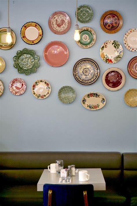 Plate Wall19 Brilliant Ideas For Arranging A Plate Wall Plaque Murale