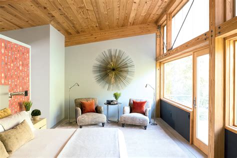 Four Beautiful Guest Rooms That Will Make Your Holiday Visitors Feel