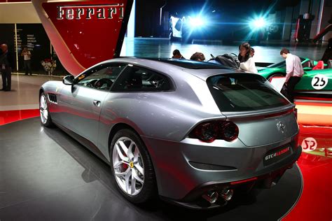 Ferrari has taken a further step toward building the company's first suv. 2017 Ferrari GTC4Lusso T Adds Torque and Loses AWD in Paris - autoevolution