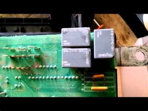 Start a new dodge ram 2500 question. 2004 DODGE RAM FUSE BOX TRAILER LIGHT RELAY REPAIR - YouTube