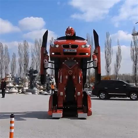 Real Life Bmw Transformer This Bmw Is A Real Life Transformer 😮🚘🤖