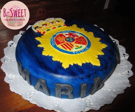 Escudo oblongo que cubría casi todo el cuerpo del combatiente. B-Sweet Repostería Creativa: Tarta Fondant: Escudo del ...