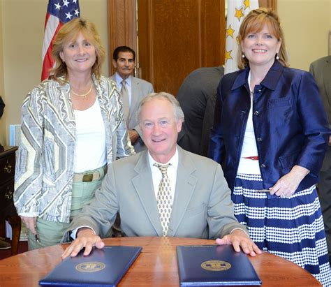 Progressive Charlestown Gov Chafee Signs Cool Rumsey Bill To Improve