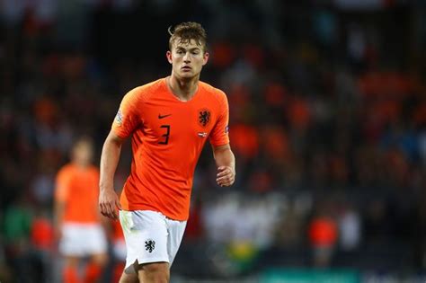 Dutch media are reporting that de ligt said ronaldo asked him if he was. Loads of MUFC fans react to news Man Utd have made an offer for De Ligt — Stretty News