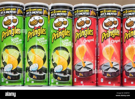 Pringles Sour Cream And Chive Hi Res Stock Photography And Images Alamy