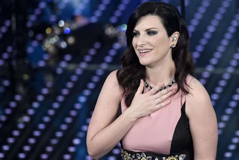 Sanremo 2021 Laura Pausini Ospite Golden Globe Dichiarazioni