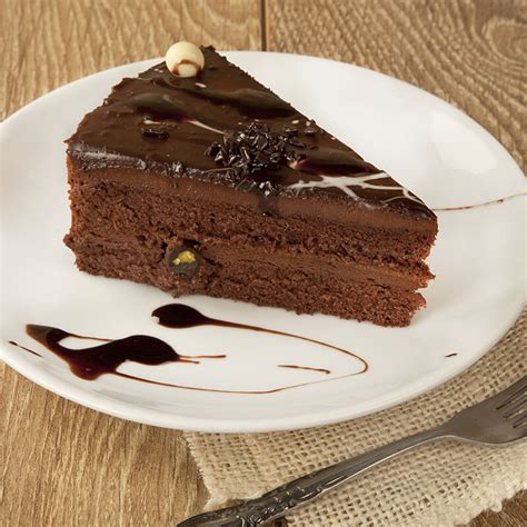 The chocolate mousse must chill in the refrigerator before using, so it's a good idea to make it ahead of time or as the chocolate. Chocolate Mousse Cake - Fratelli's New York Pizza