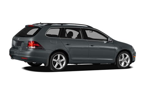The jetta sportwagen receives new styling this year that is reminiscent of the golf. 2010 Volkswagen Jetta - Price, Photos, Reviews & Features