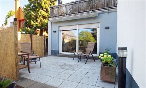Vor allem in den stadtteilen bockum und cracau sind hier in den letzten jahren attraktive wohnungen entstanden, die zu günstigen preise zu haben. Krefeld - Bockum! Großzügige Erdgeschosswohnung mit Garten ...