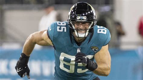 Jacksonville Jaguars Release Qb Turned Te Tim Tebow