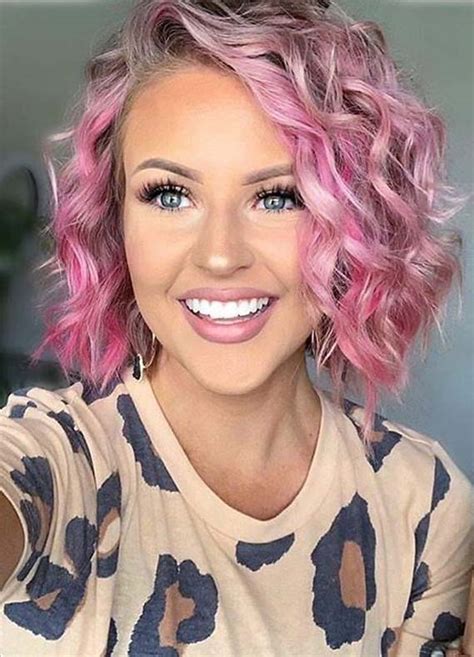 If you love wavy charming look, you can consider combing a romantic bob hairstyle with an inverted bob hairstyle. Best Short Curly Bob Haircuts You Must Sport in Year 2020 ...